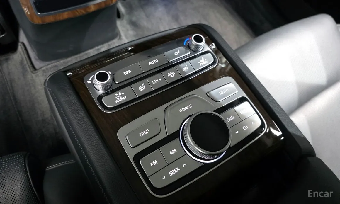 Фото 19 - Kia K9