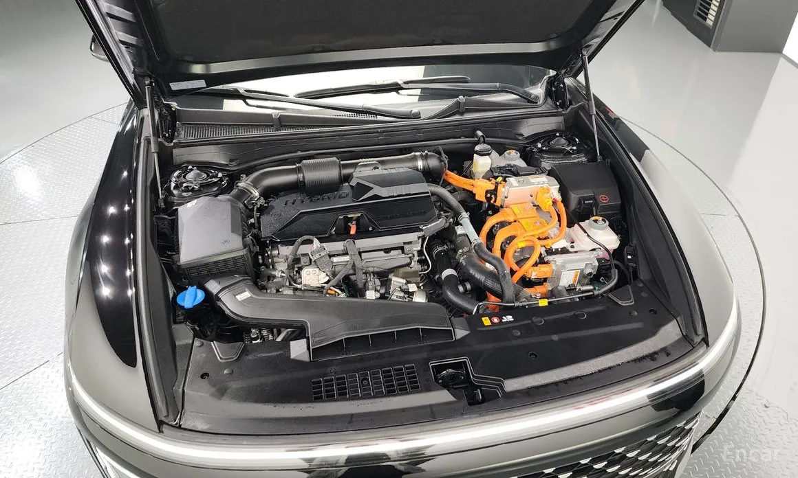 Фото 6 - Hyundai Grandeur