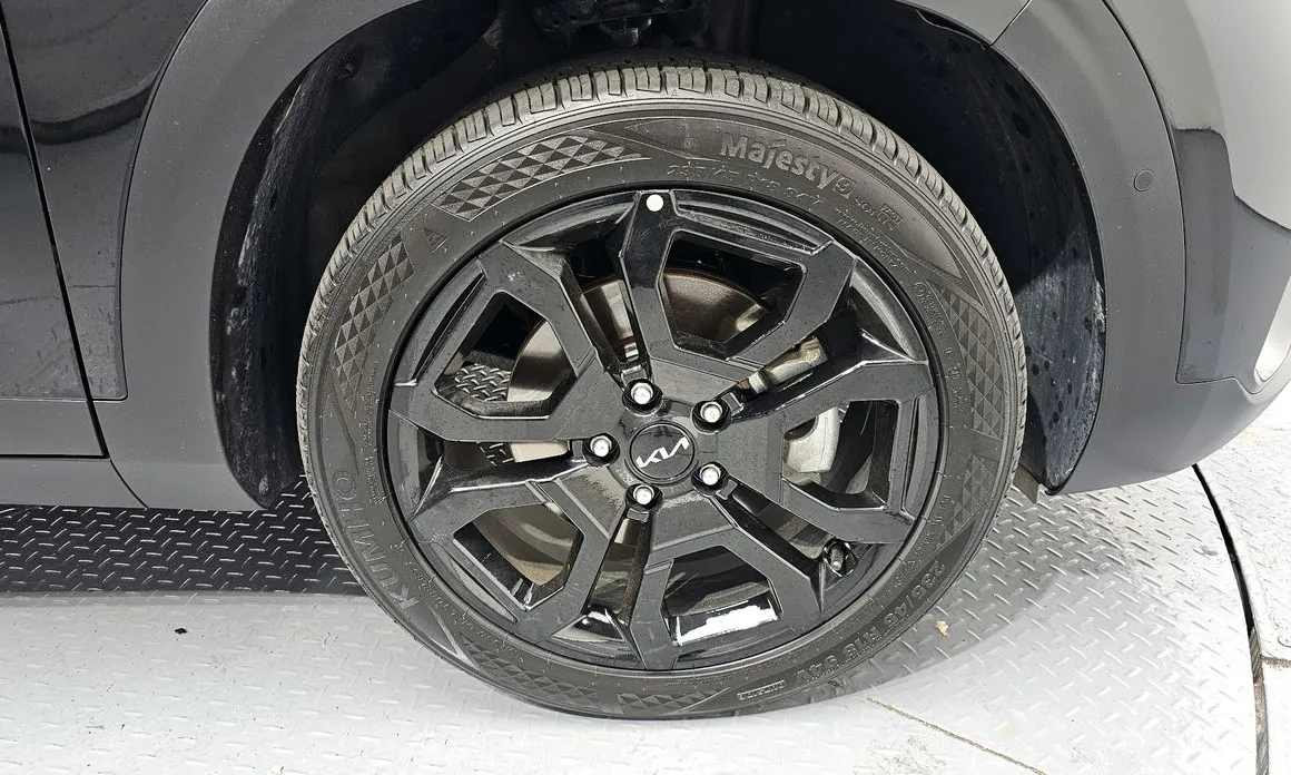 Фото 5 - Kia Seltos