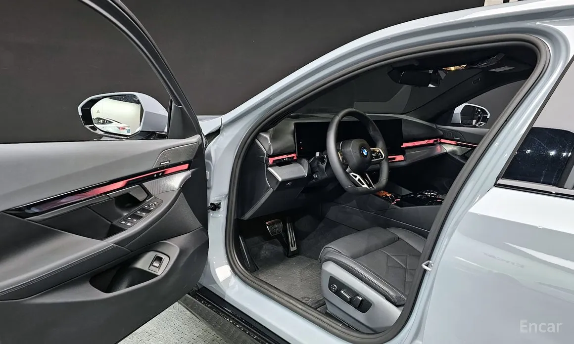 Фото 10 - BMW 5 Series