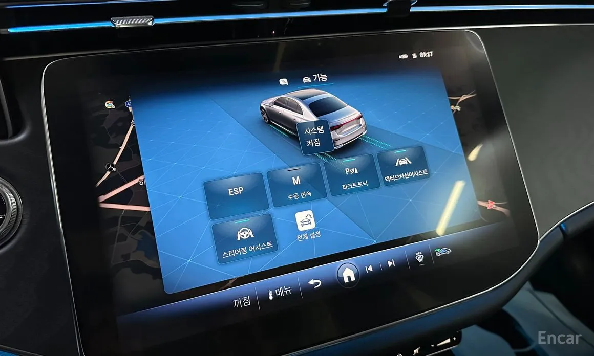 Фото 15 - Mercedes-Benz E-Class