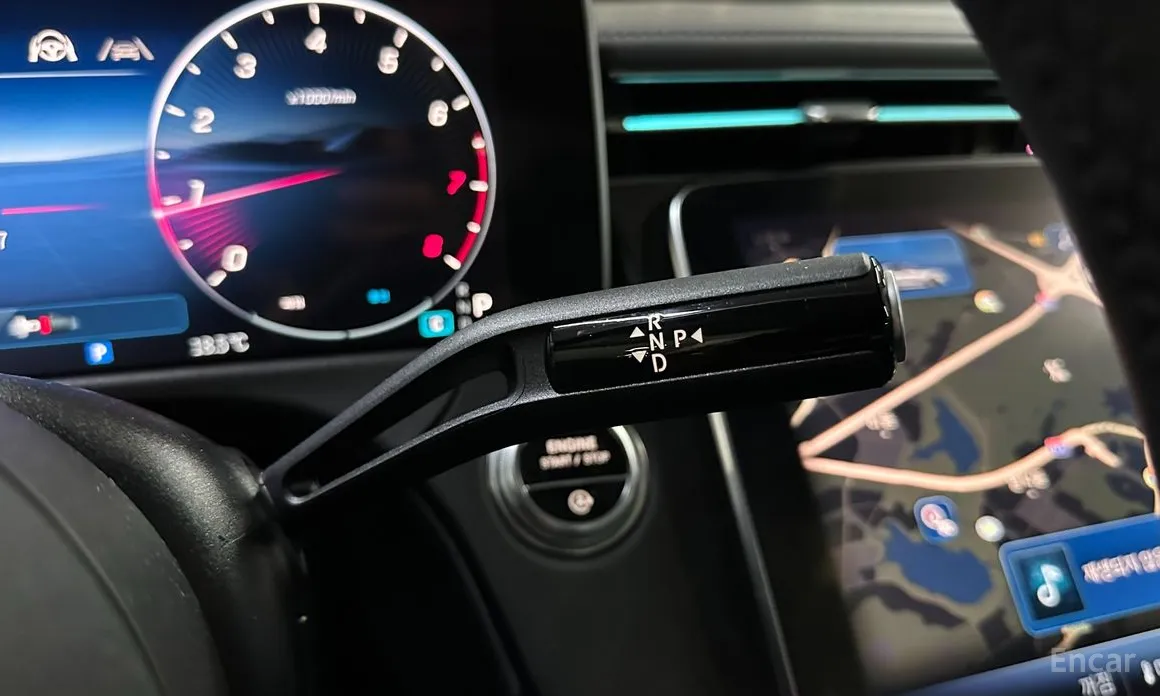 Фото 9 - Mercedes-Benz E-Class