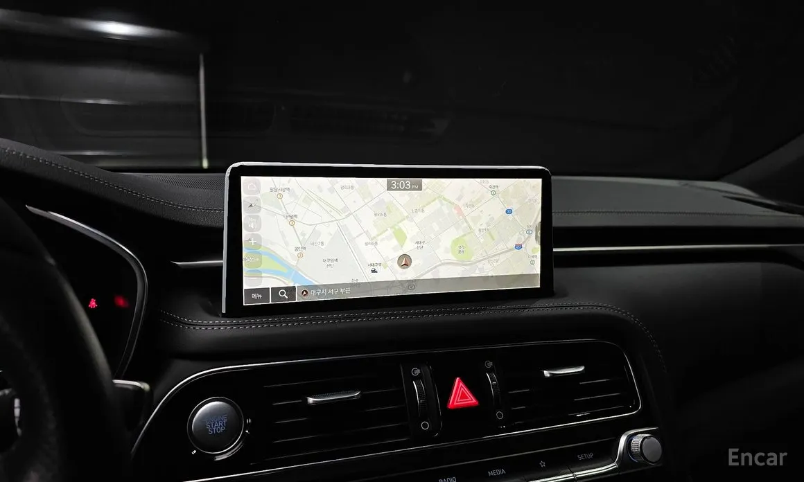 Фото 14 - Genesis G70