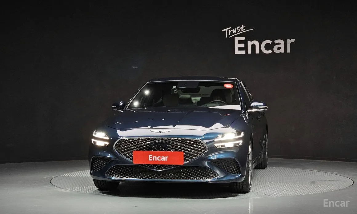 Фото 3 - Genesis G70