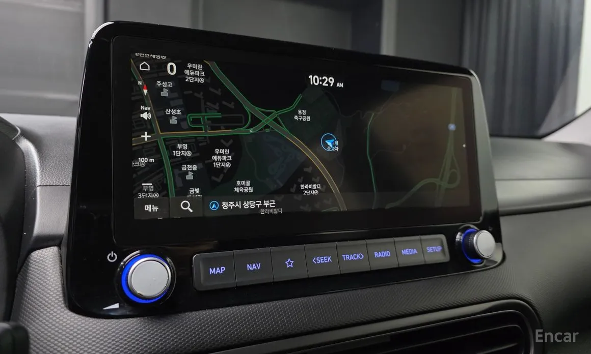 Фото 13 - Hyundai Kona