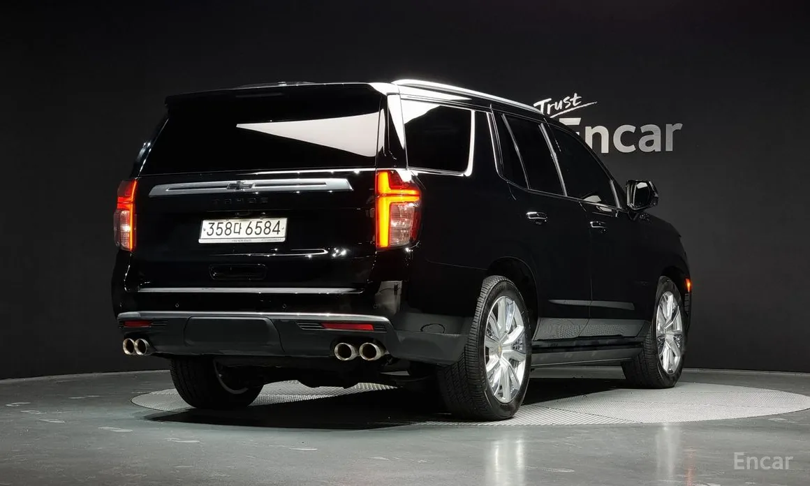 Фото 2 - Chevrolet Tahoe