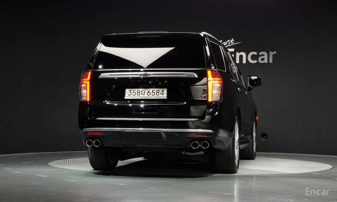 Фото 4 - Chevrolet Tahoe