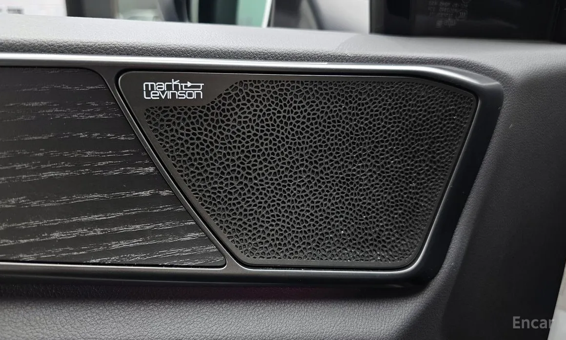 Фото 16 - Lexus NX