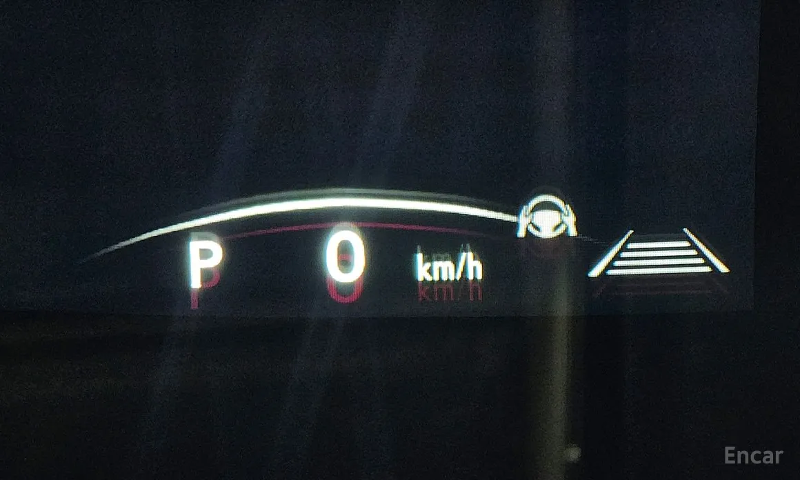 Фото 18 - Lexus NX