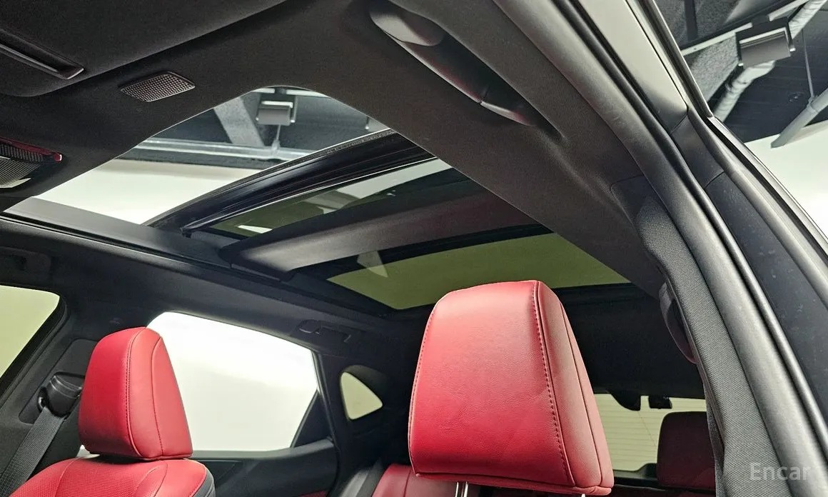 Фото 19 - Lexus NX