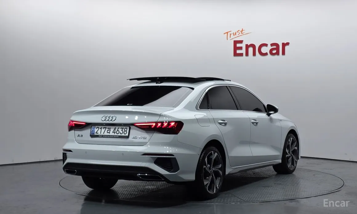 Фото 2 - Audi A3