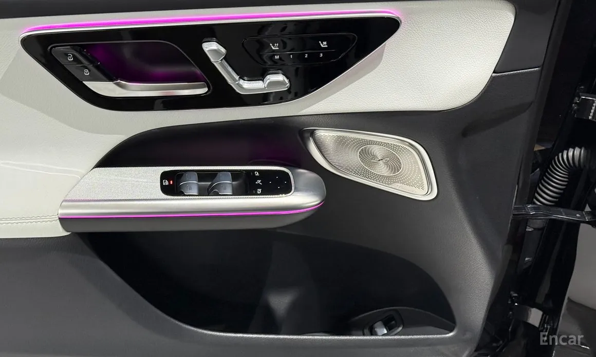 Фото 16 - Mercedes-Benz GLC-Class