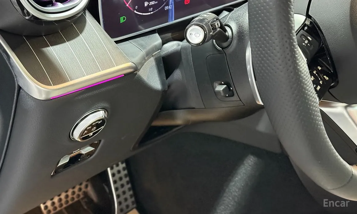 Фото 17 - Mercedes-Benz GLC-Class