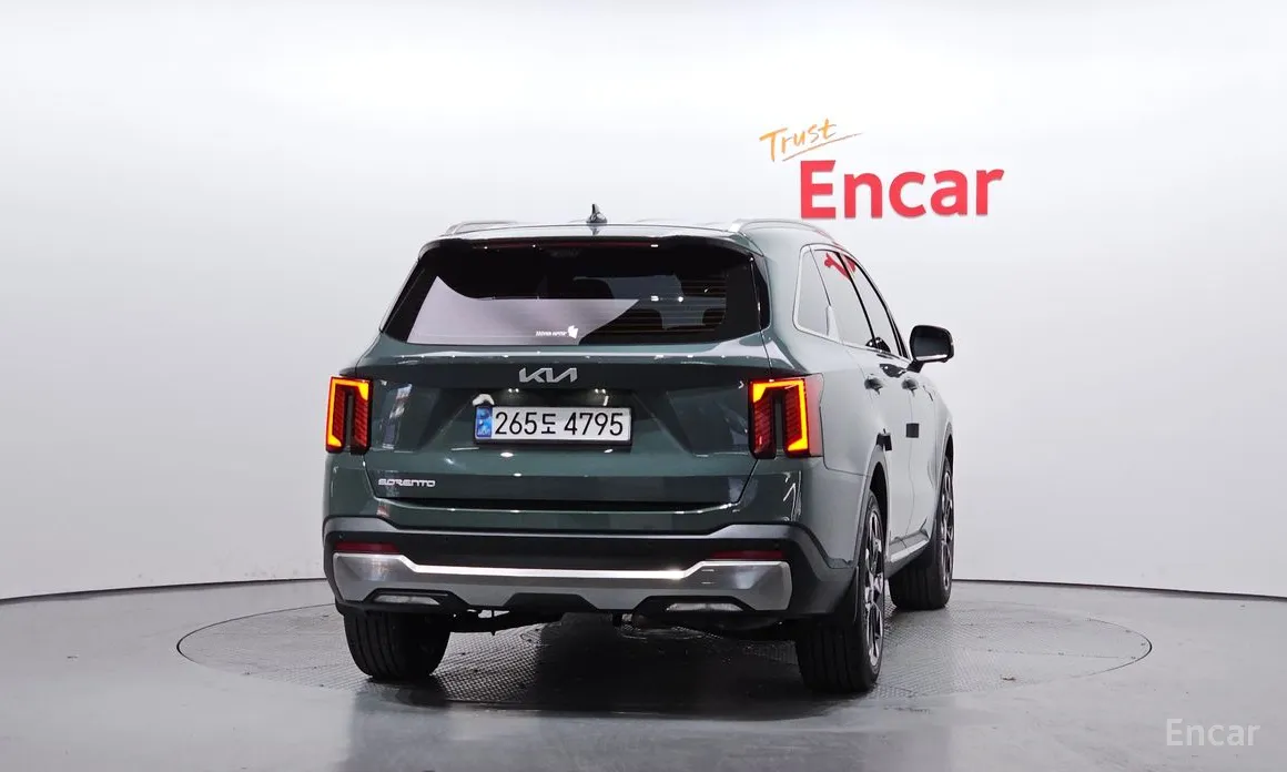 Фото 4 - Kia Sorento