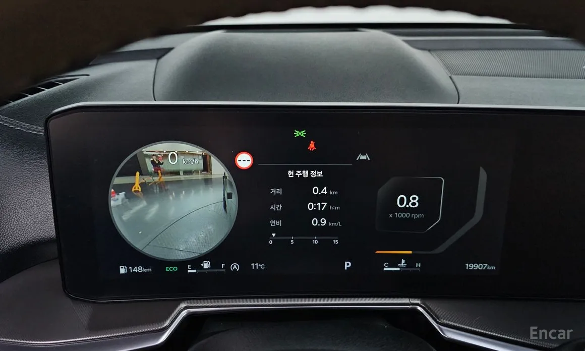 Фото 8 - Kia Sorento