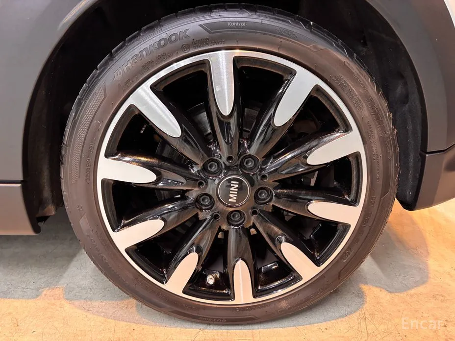 Фото 5 - Mini Cooper