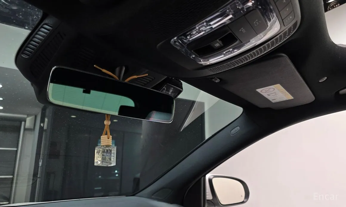 Фото 17 - Mercedes-Benz GLA-Class