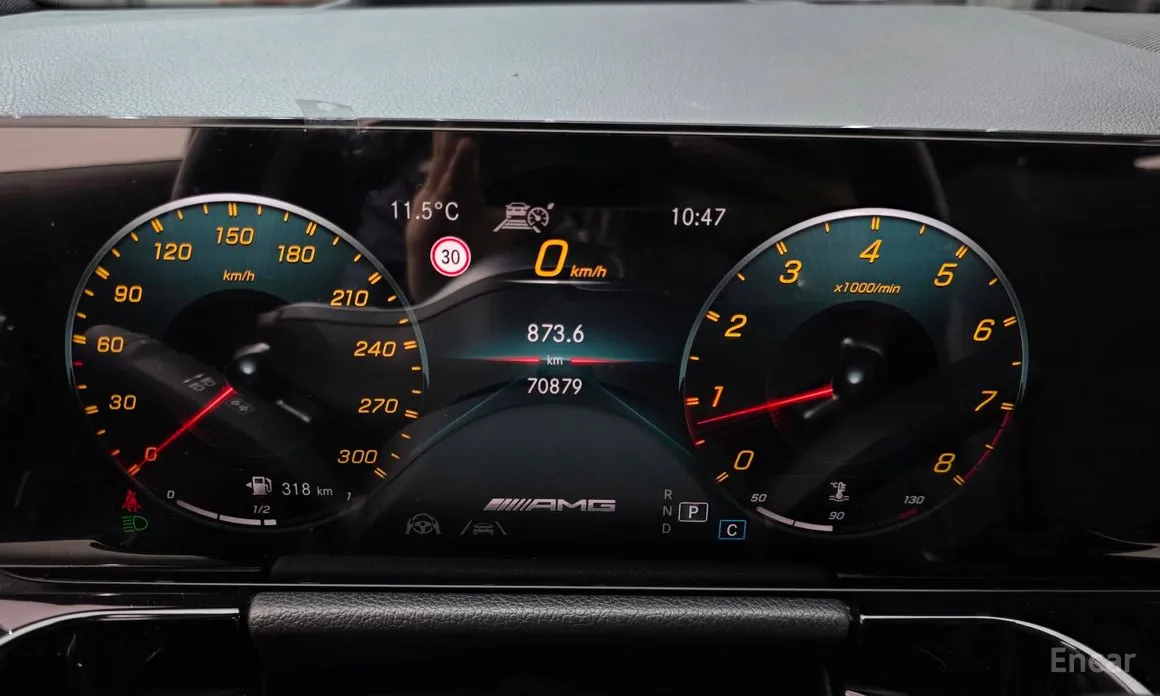 Фото 8 - Mercedes-Benz GLA-Class