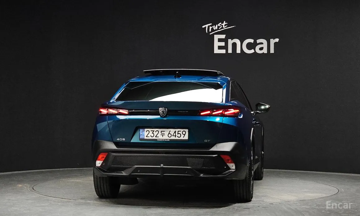 Фото 4 - Peugeot 408