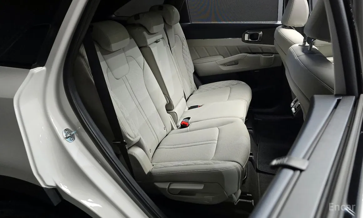 Фото 12 - Kia Sorento