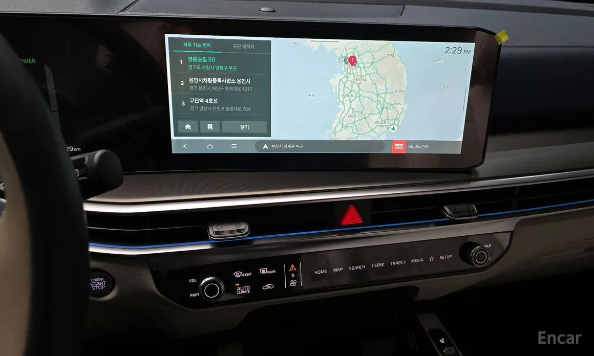 Фото 16 - Kia Sorento