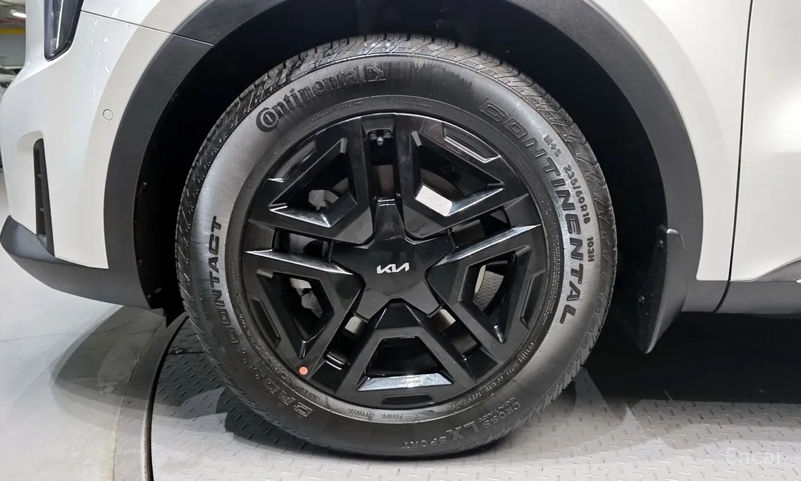 Фото 5 - Kia Sorento