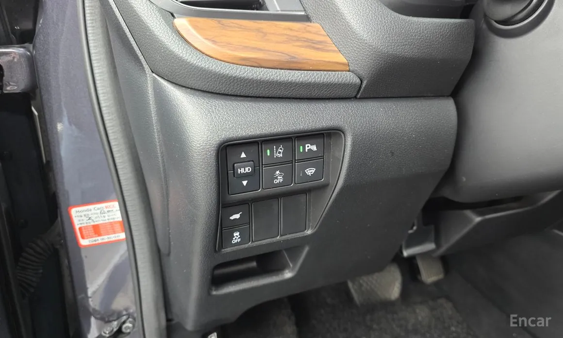 Фото 17 - Honda CR-V