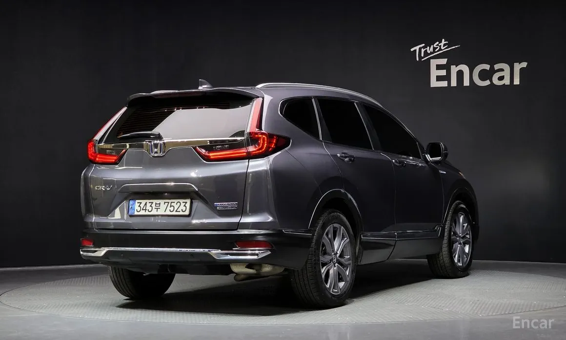 Фото 2 - Honda CR-V