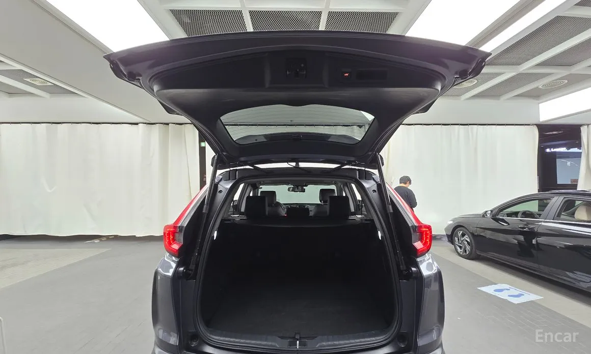 Фото 20 - Honda CR-V