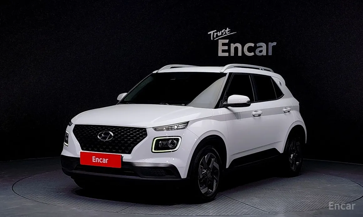 Фото 1 - Hyundai Venue