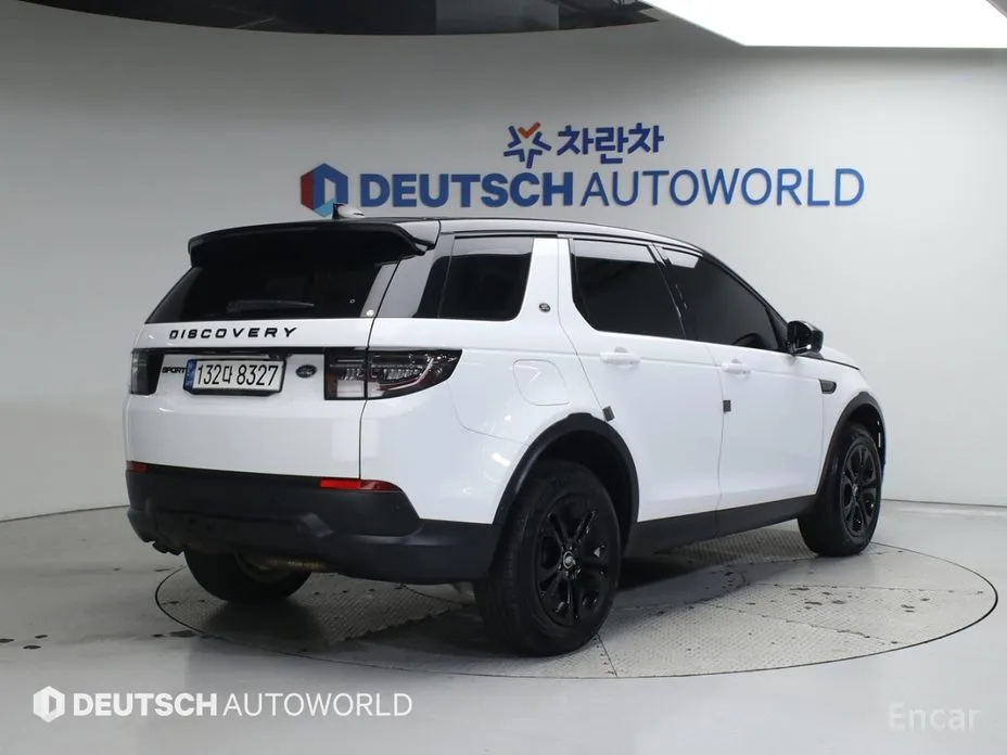 Фото 2 - Land Rover Discovery Sport