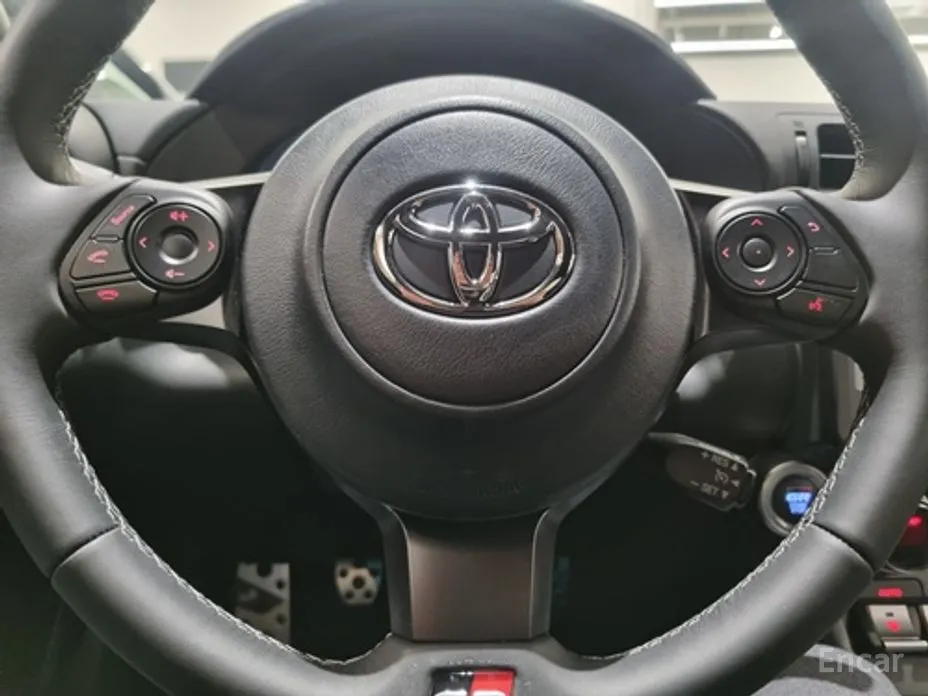 Фото 11 - Toyota 86