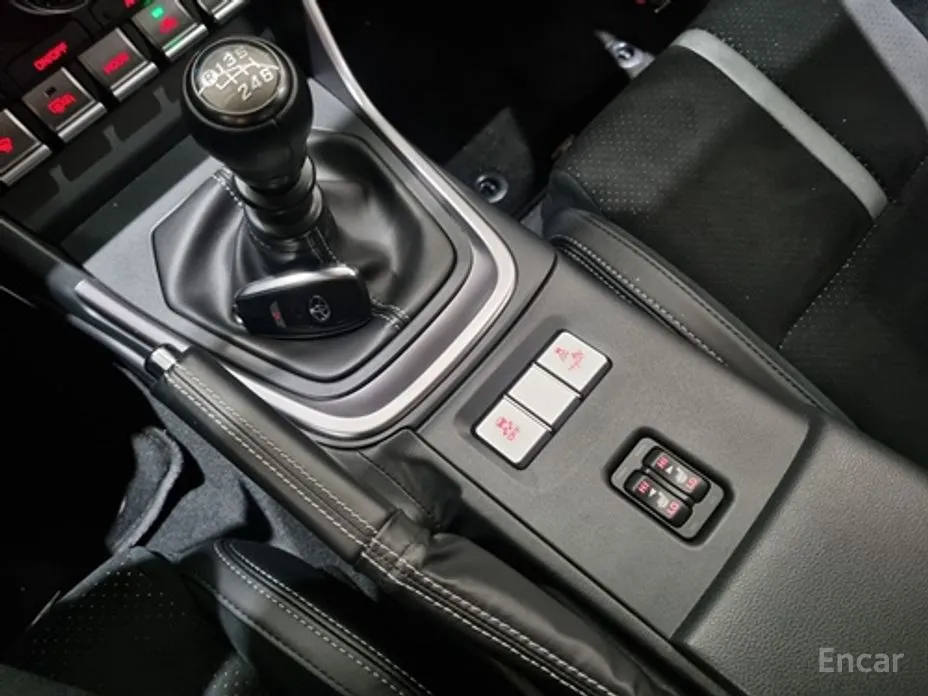 Фото 12 - Toyota 86