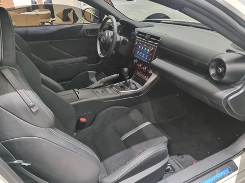 Фото 9 - Toyota 86