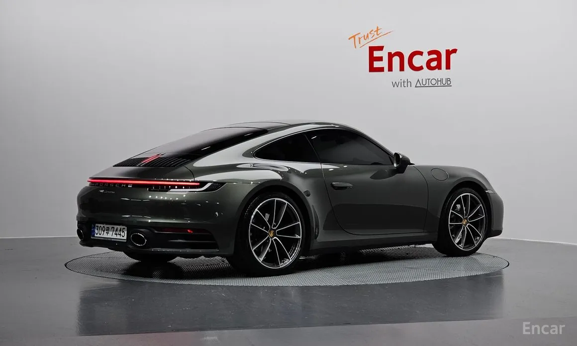 Porsche 911 2019 Carrera