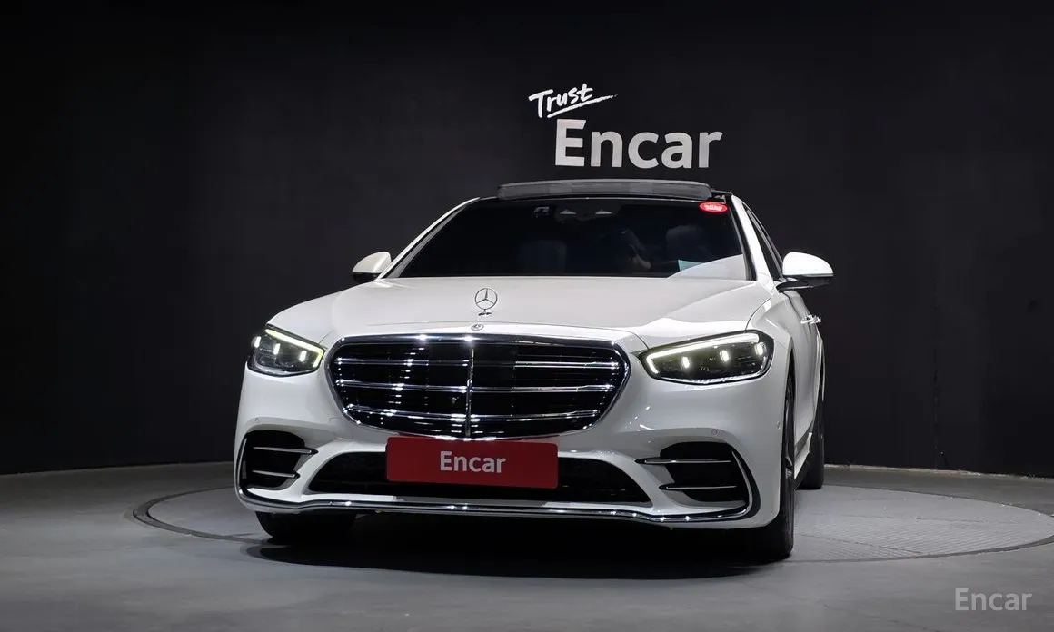 Фото 3 - Mercedes-Benz S-Class