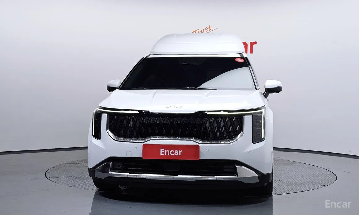 Фото 3 - Kia Carnival