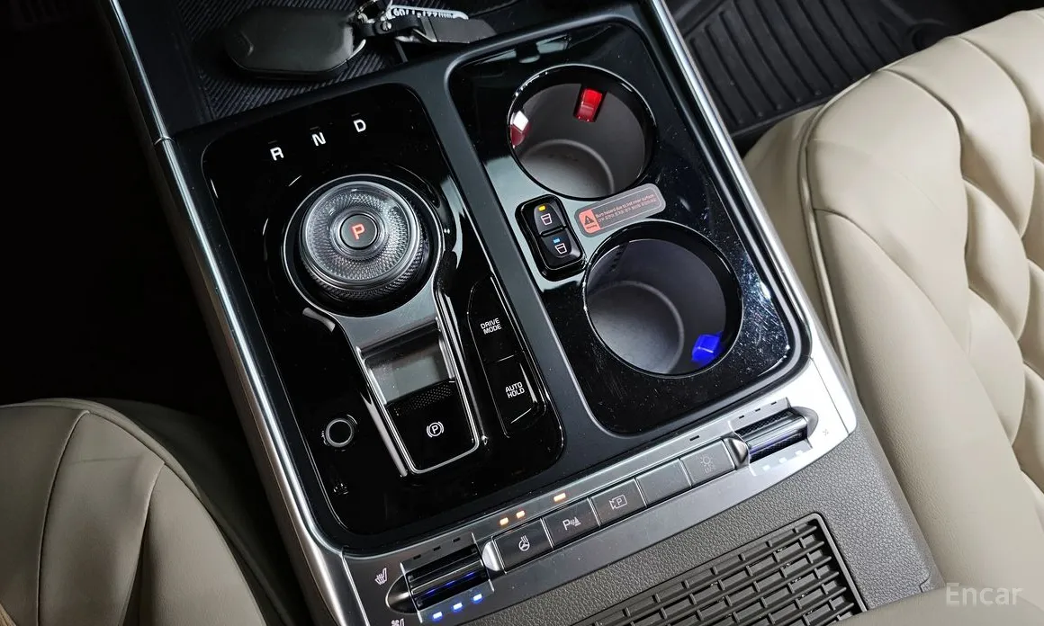 Фото 9 - Kia Carnival