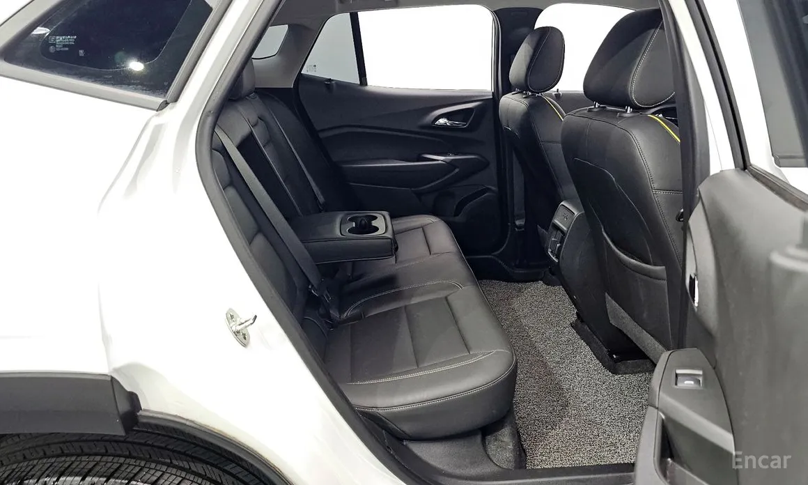 Фото 11 - Chevrolet Trax