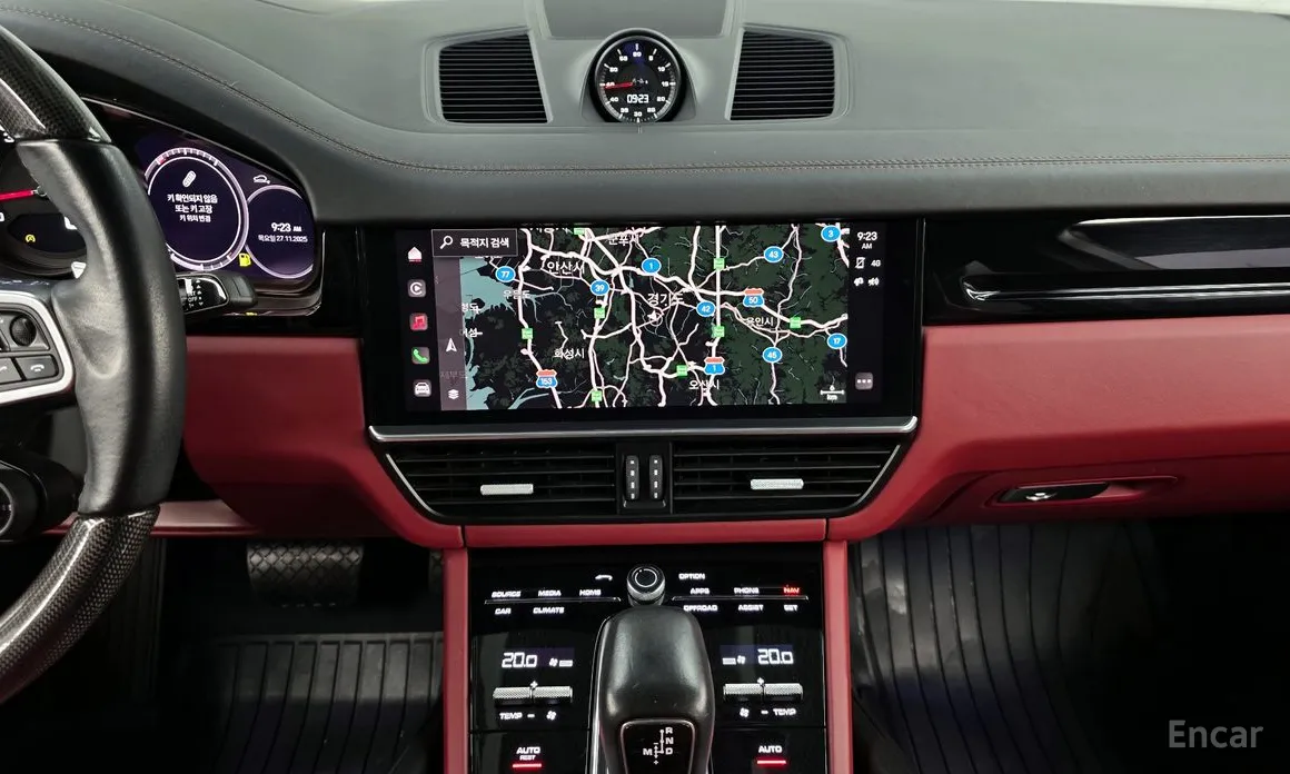 Фото 14 - Porsche Cayenne