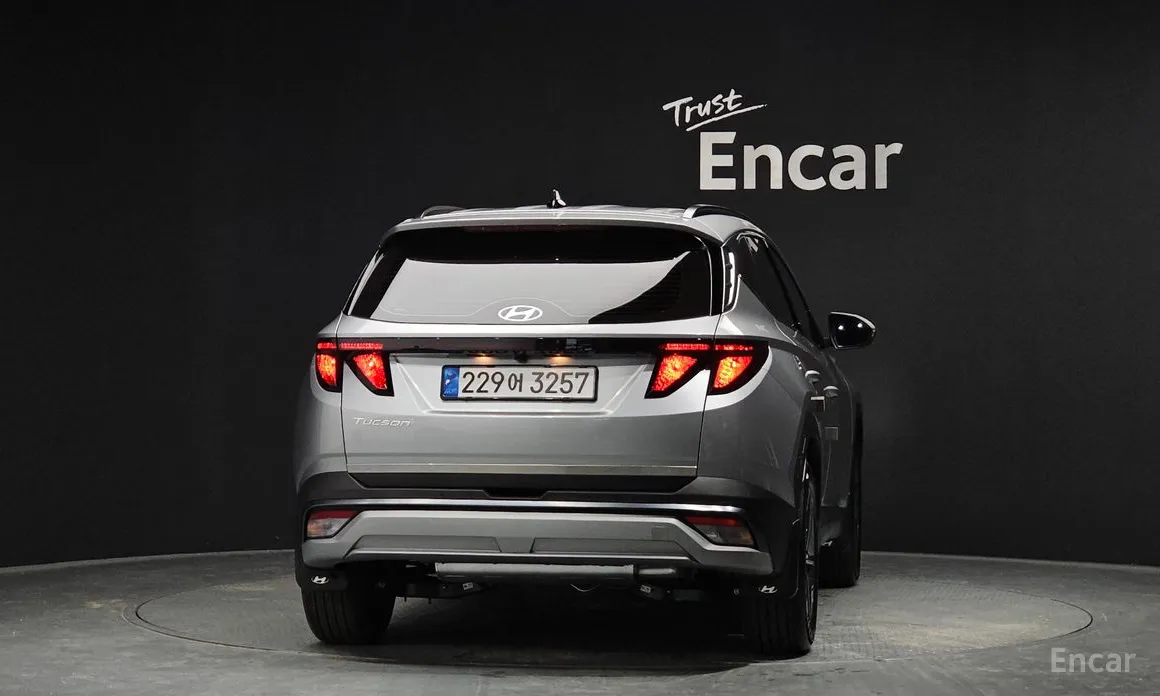 Фото 4 - Hyundai Tucson