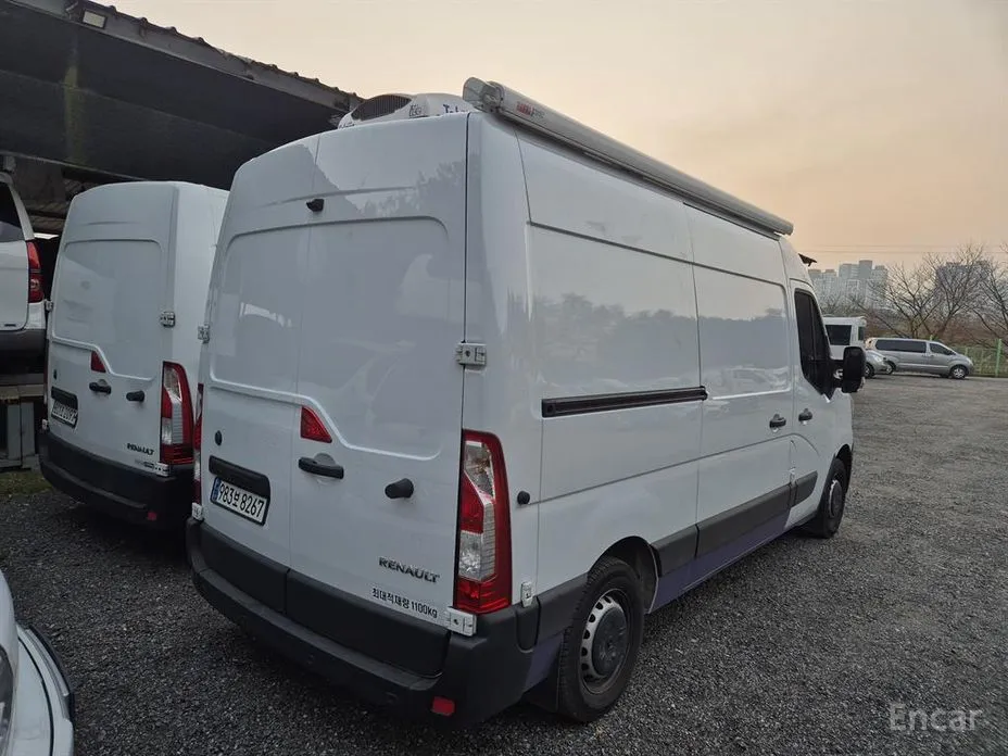Фото 2 - Renault Master