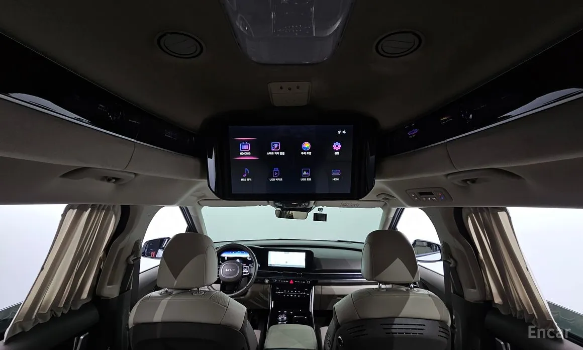 Фото 19 - Kia Carnival