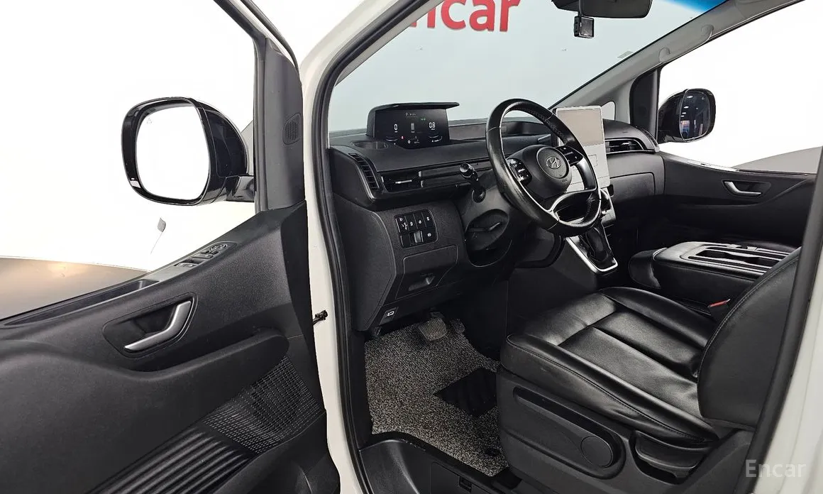 Фото 11 - Hyundai Staria