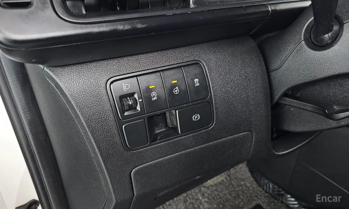 Фото 18 - Hyundai Staria