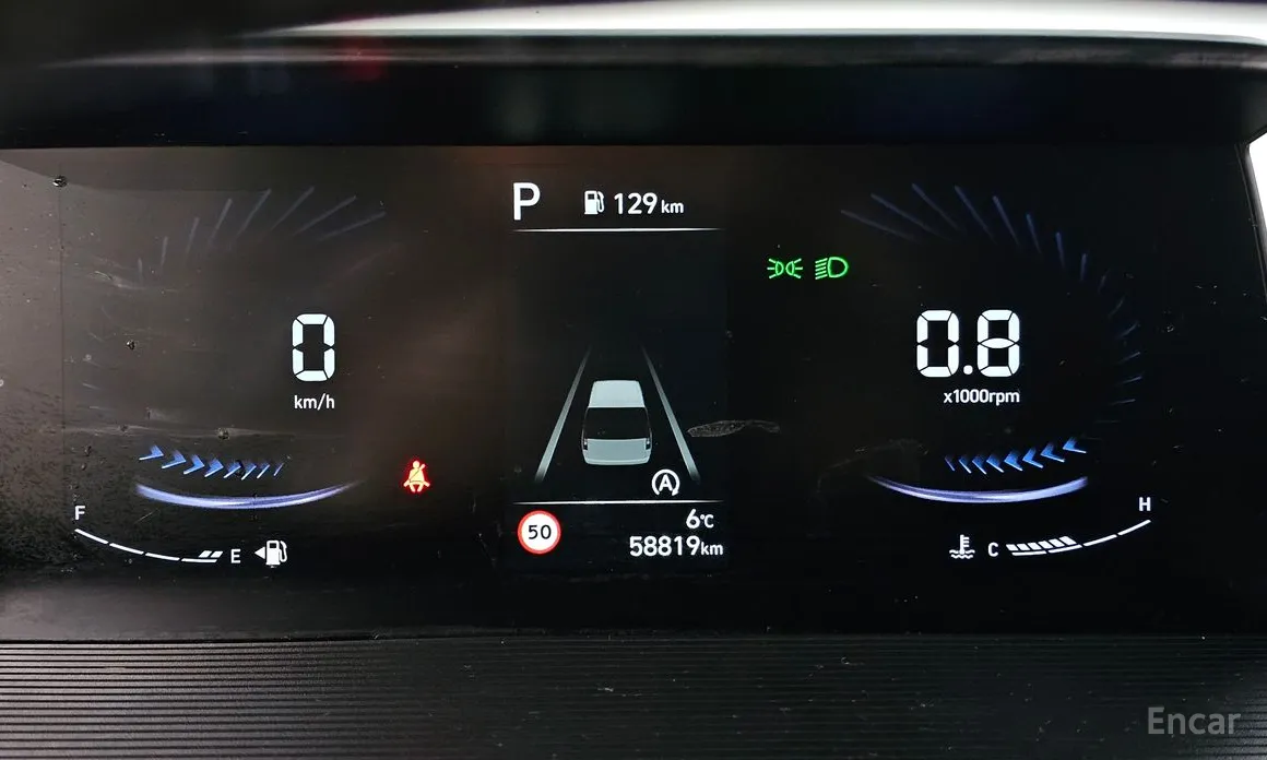 Фото 8 - Hyundai Staria