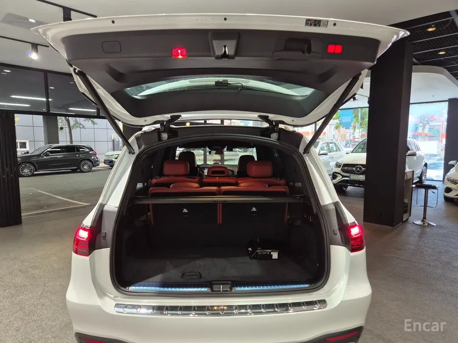 Фото 20 - Mercedes-Benz GLS-Class