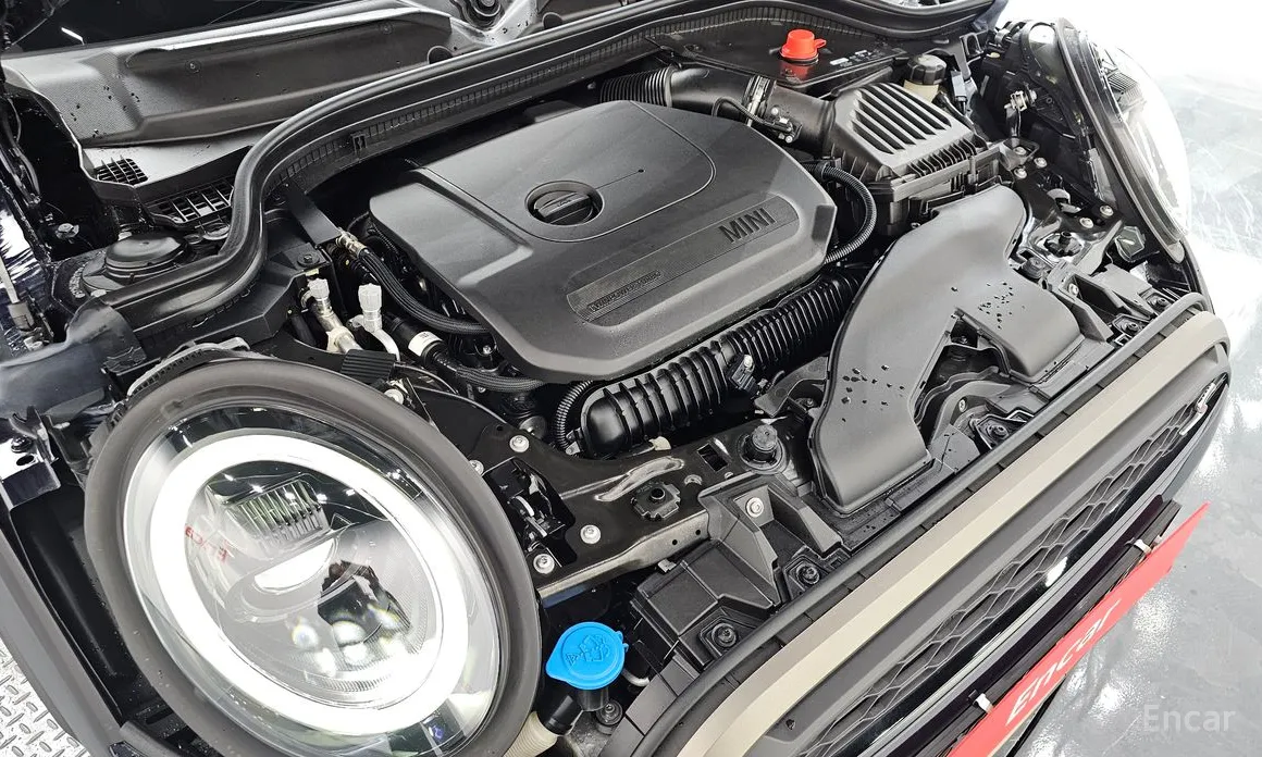 Фото 6 - Mini Cooper Convertible