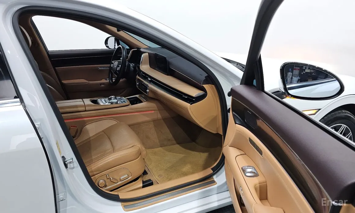 Фото 10 - Genesis G90