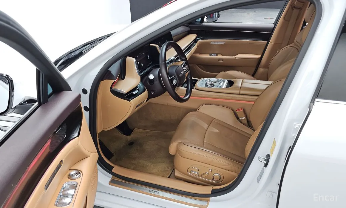 Фото 11 - Genesis G90